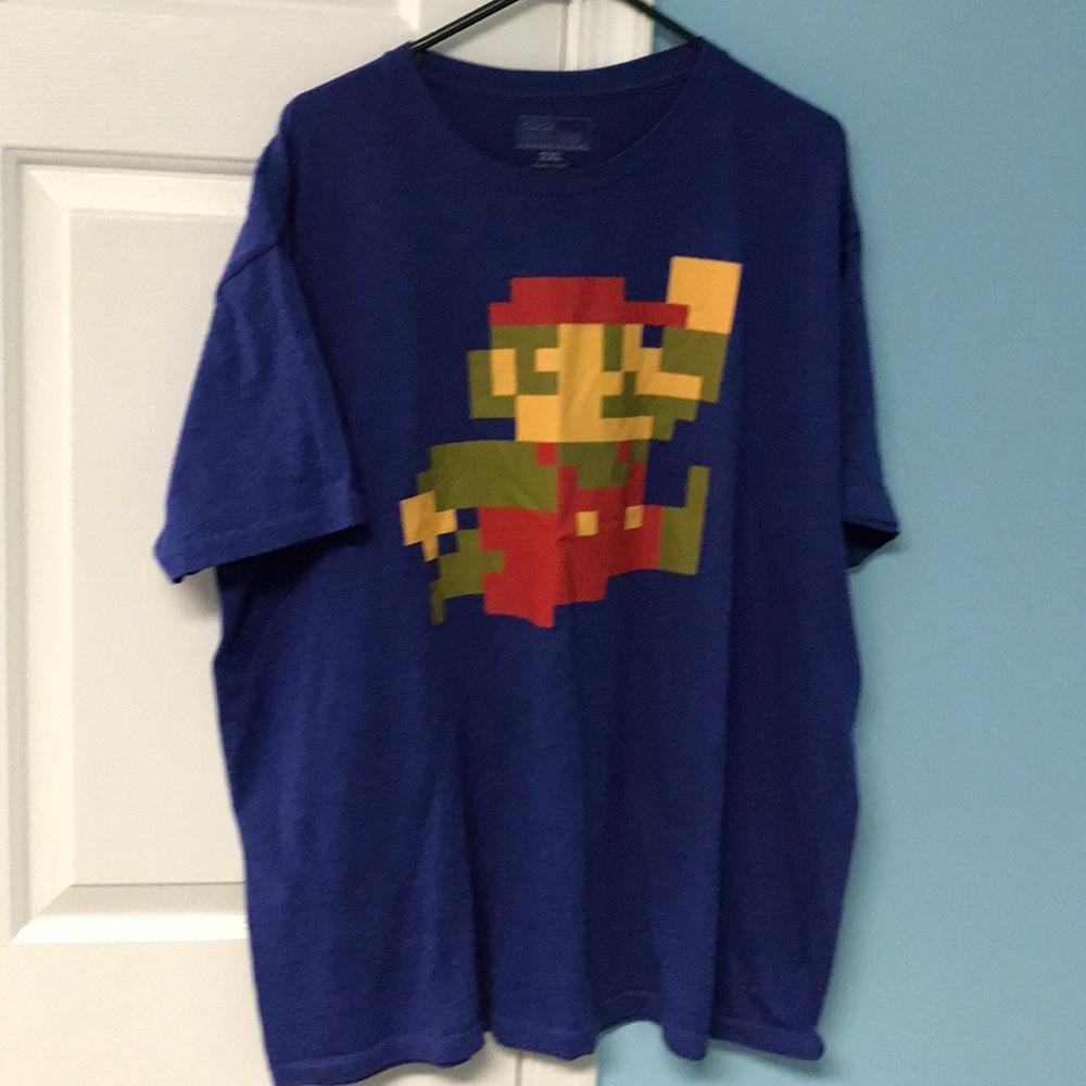 Firm Price! Super mario men’s tee size 2 Xl